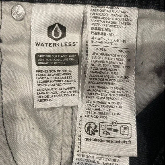 Levi's 445 Men's Sz 32 Black Athletic Fit Jean Short 10"L Denim Stretch Jorts - Picture 12 of 14